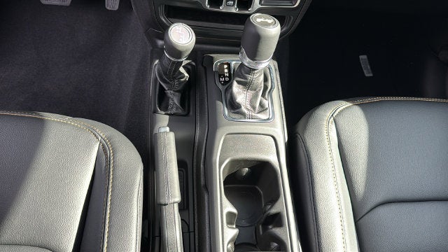 2027 Jeep Wrangler WRANGLER 4-DOOR SAHARA