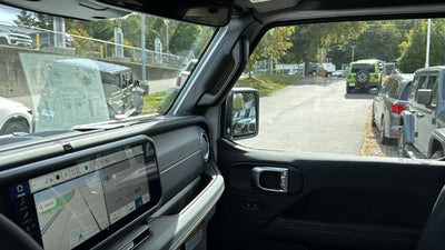 2027 Jeep Wrangler WRANGLER 4-DOOR SAHARA
