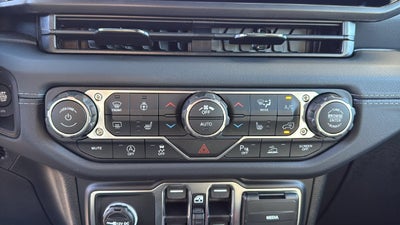 2027 Jeep Wrangler WRANGLER 4-DOOR SAHARA