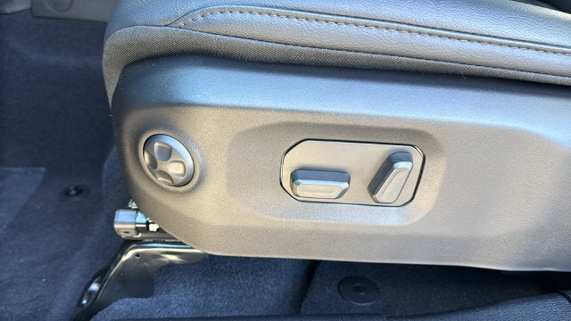 2027 Jeep Wrangler WRANGLER 4-DOOR SAHARA