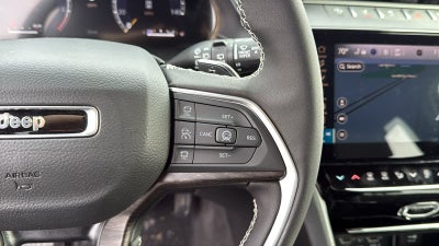 2026 Jeep Grand Cherokee Laredo Altitude