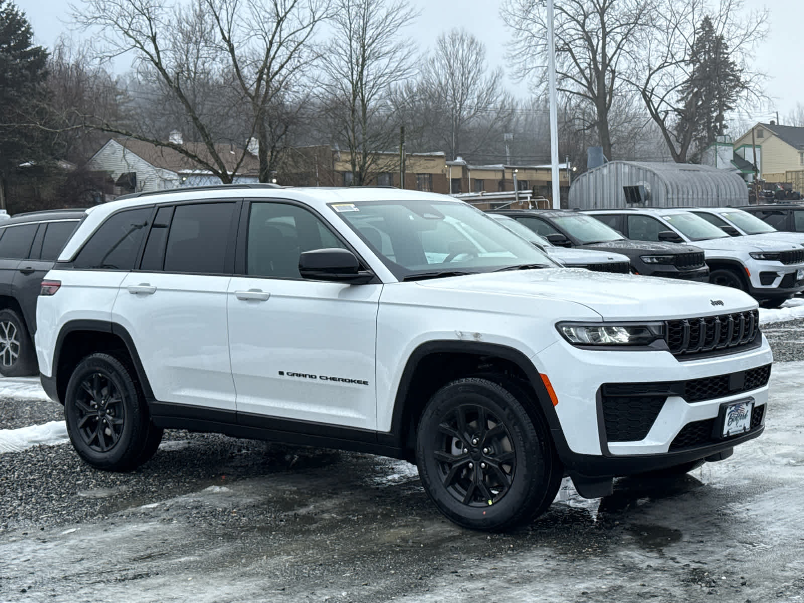 2026 Jeep Grand Cherokee Laredo Altitude