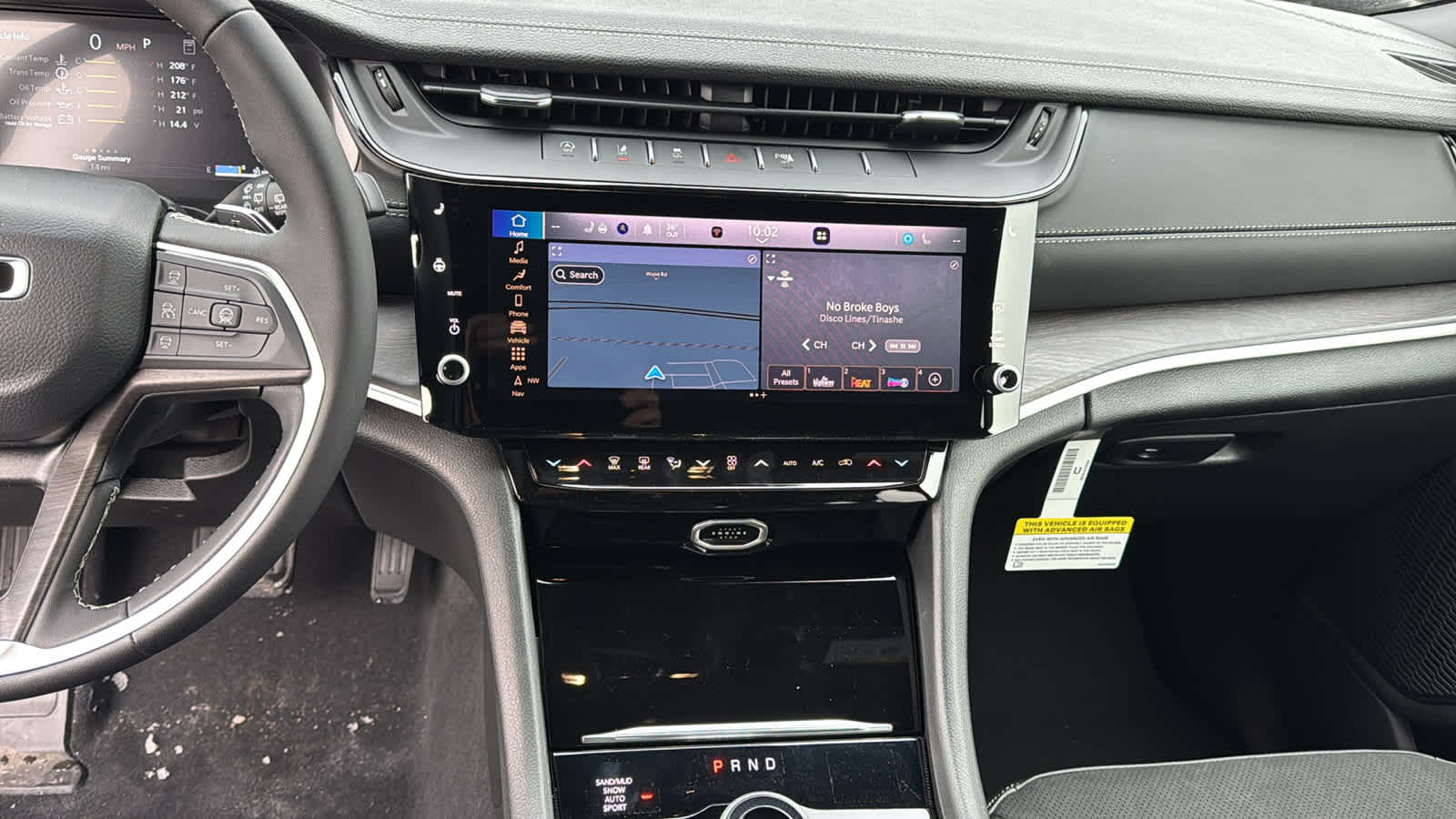 2026 Jeep Grand Cherokee Laredo Altitude