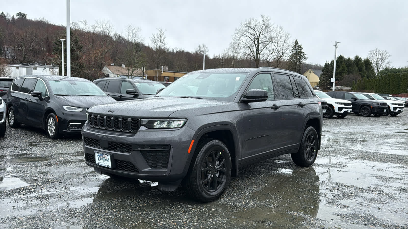 2026 Jeep Grand Cherokee Laredo Altitude