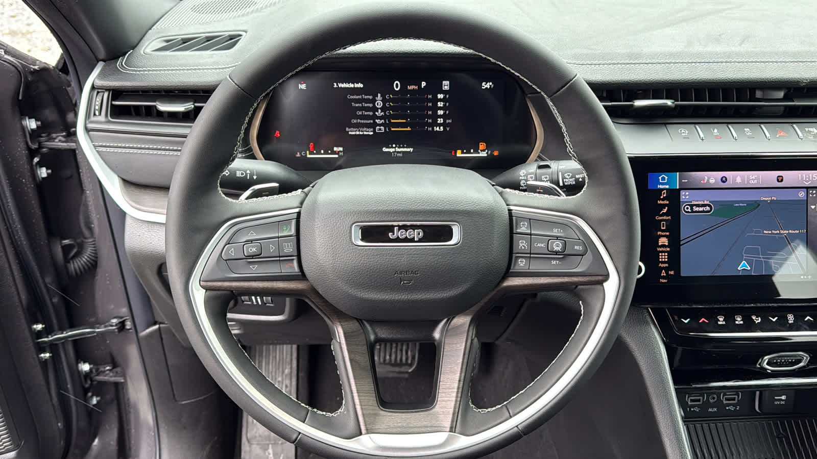 2026 Jeep Grand Cherokee Laredo Altitude