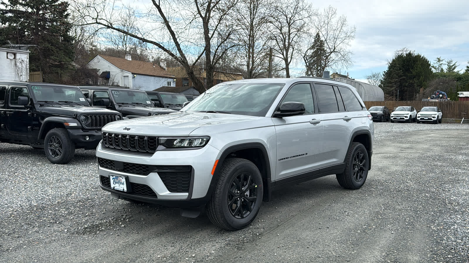 2026 Jeep Grand Cherokee Laredo Altitude