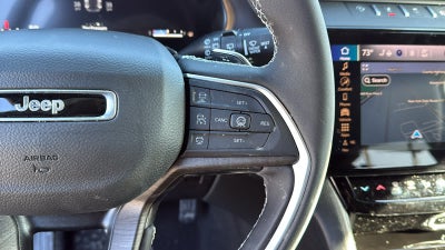 2026 Jeep Grand Cherokee Laredo Altitude