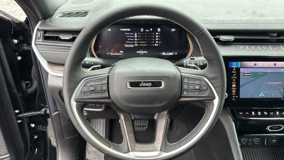 2026 Jeep Grand Cherokee Laredo Altitude