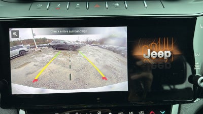 2026 Jeep Grand Cherokee Laredo Altitude