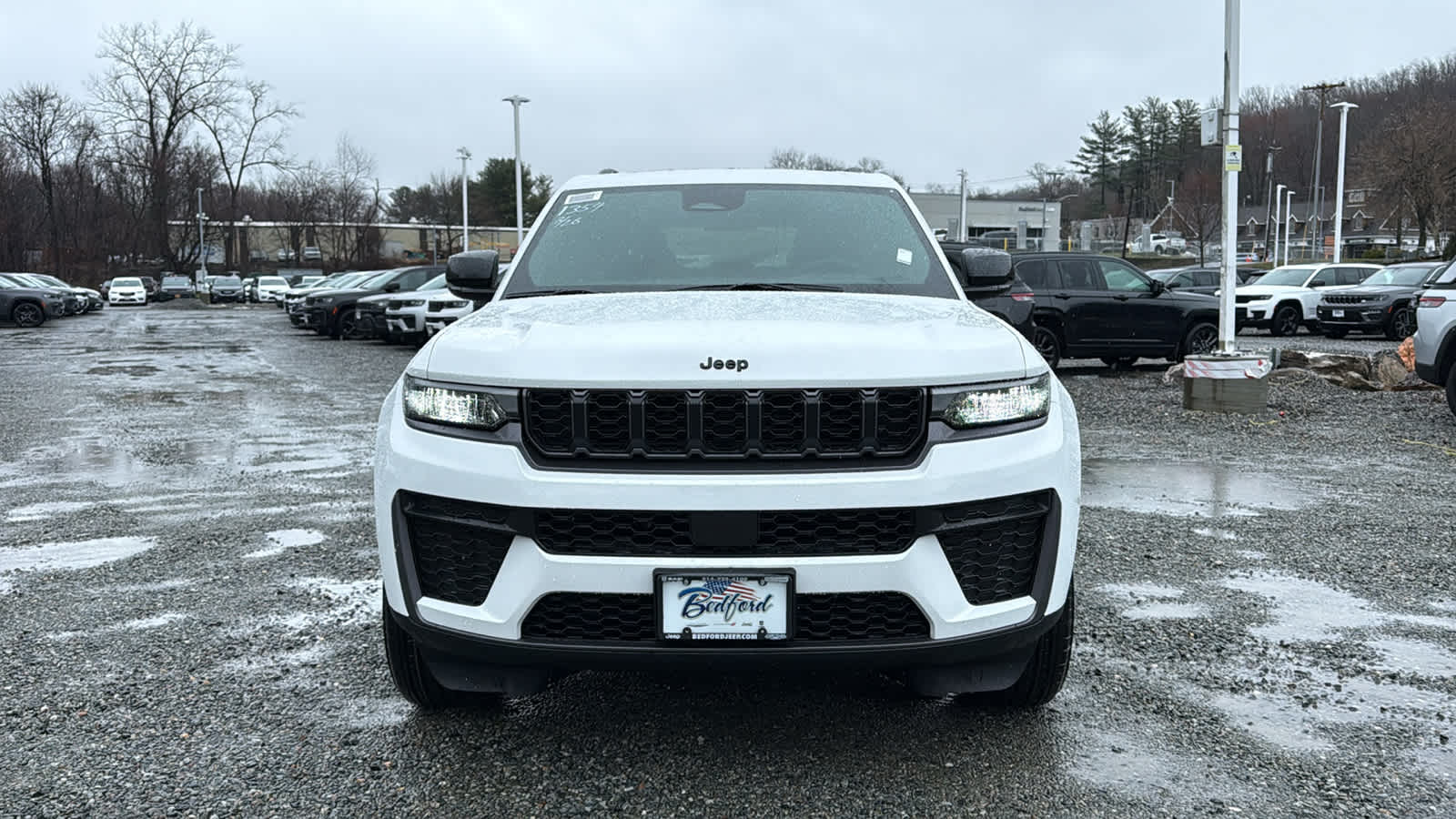 2026 Jeep Grand Cherokee Laredo Altitude