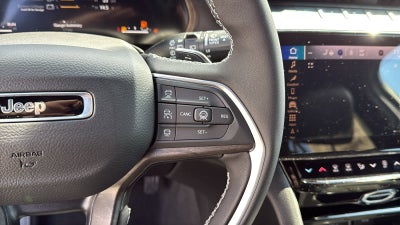 2026 Jeep Grand Cherokee Laredo Altitude