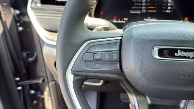 2026 Jeep Grand Cherokee Laredo Altitude