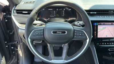 2026 Jeep Grand Cherokee Laredo Altitude