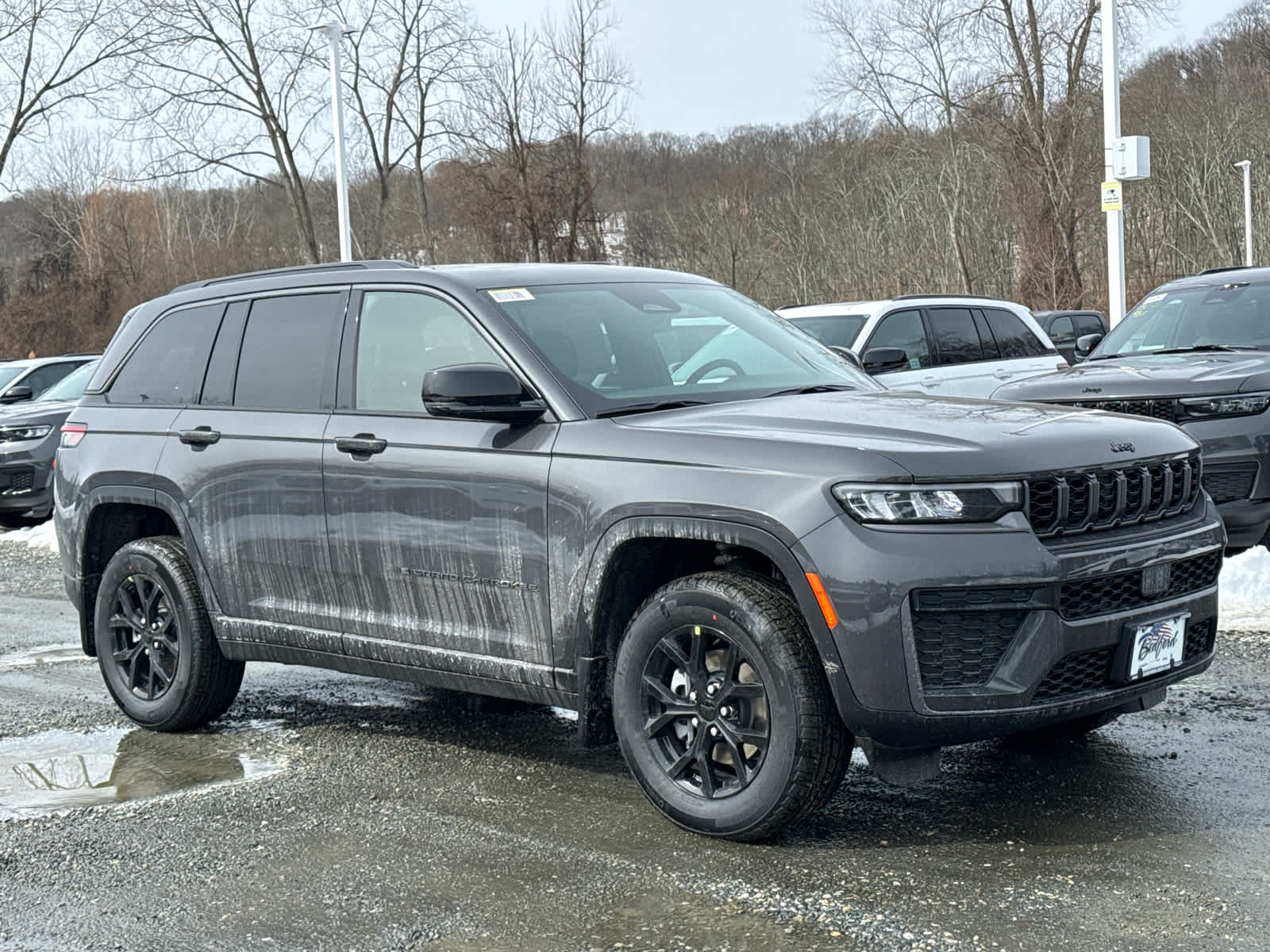 2026 Jeep Grand Cherokee Laredo Altitude