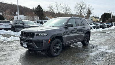 2026 Jeep Grand Cherokee Laredo Altitude