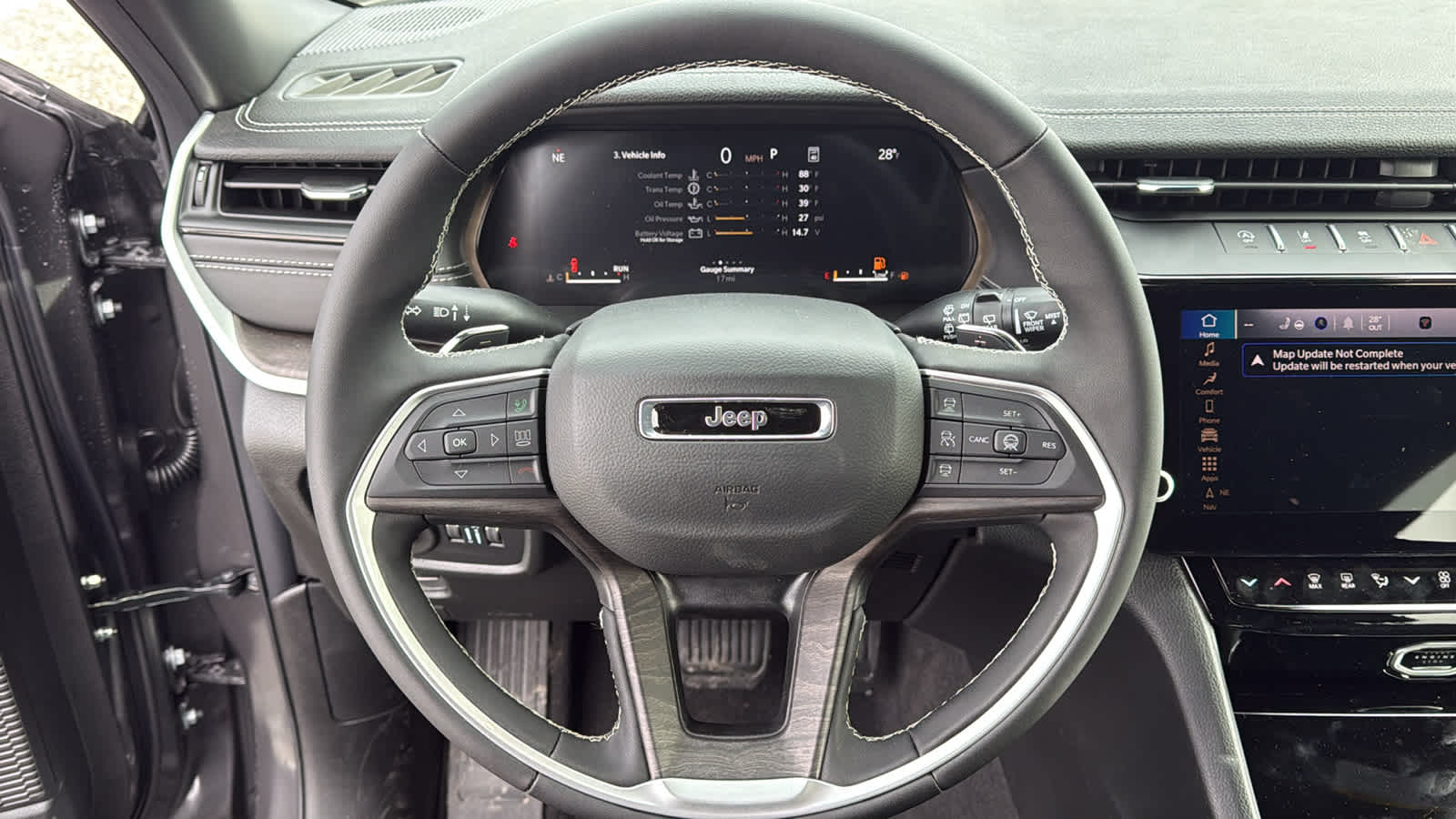 2026 Jeep Grand Cherokee Laredo Altitude