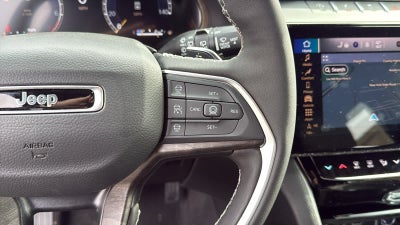 2026 Jeep Grand Cherokee Laredo Altitude