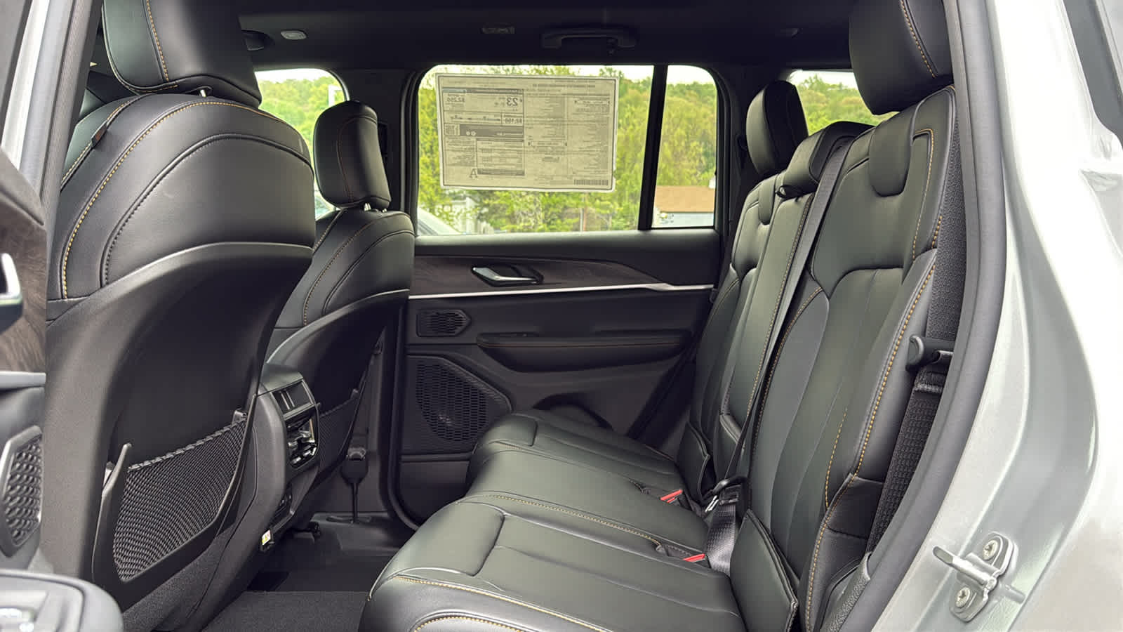 2026 Jeep Grand Cherokee 85th Anniversary Edition