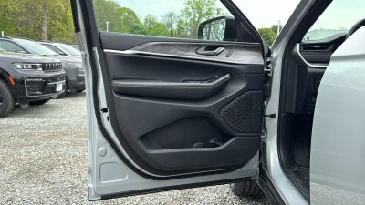 2026 Jeep Grand Cherokee 85th Anniversary Edition