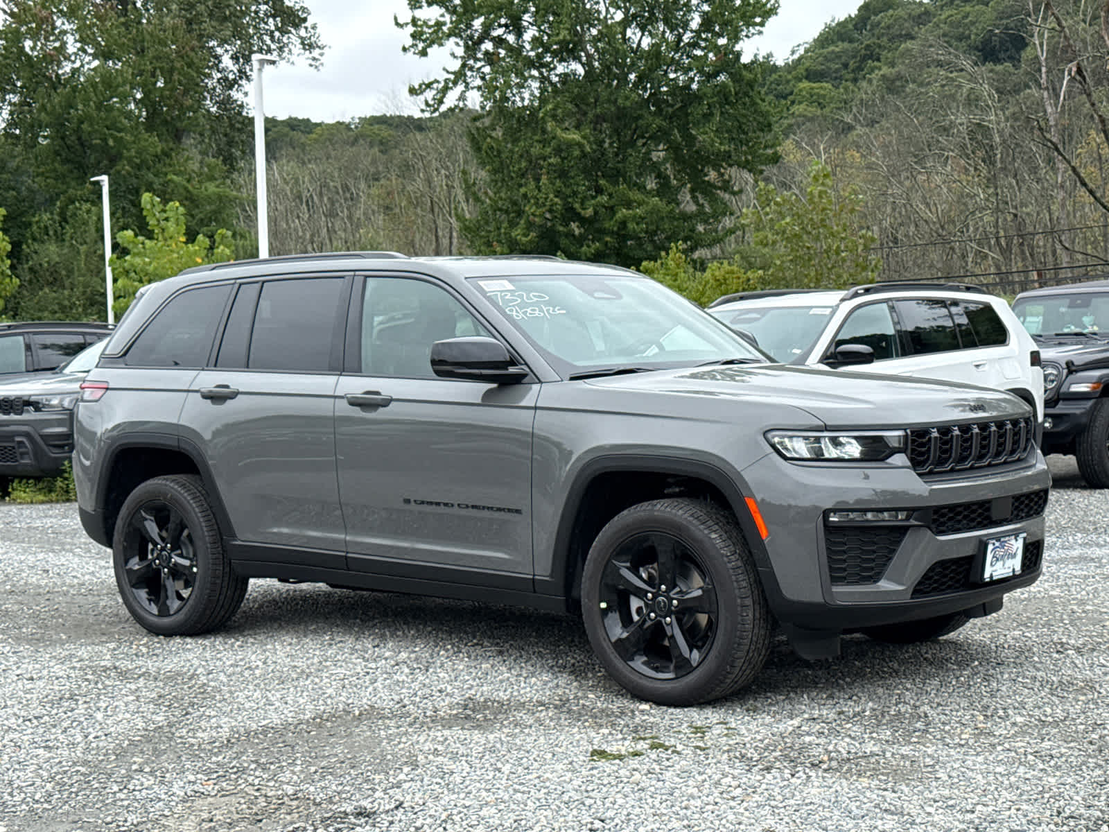 2027 Jeep Grand Cherokee