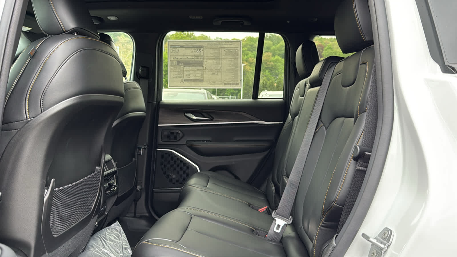 2026 Jeep Grand Cherokee 85th Anniversary Edition