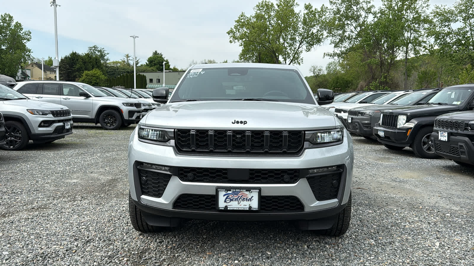 2026 Jeep Grand Cherokee 85th Anniversary Edition