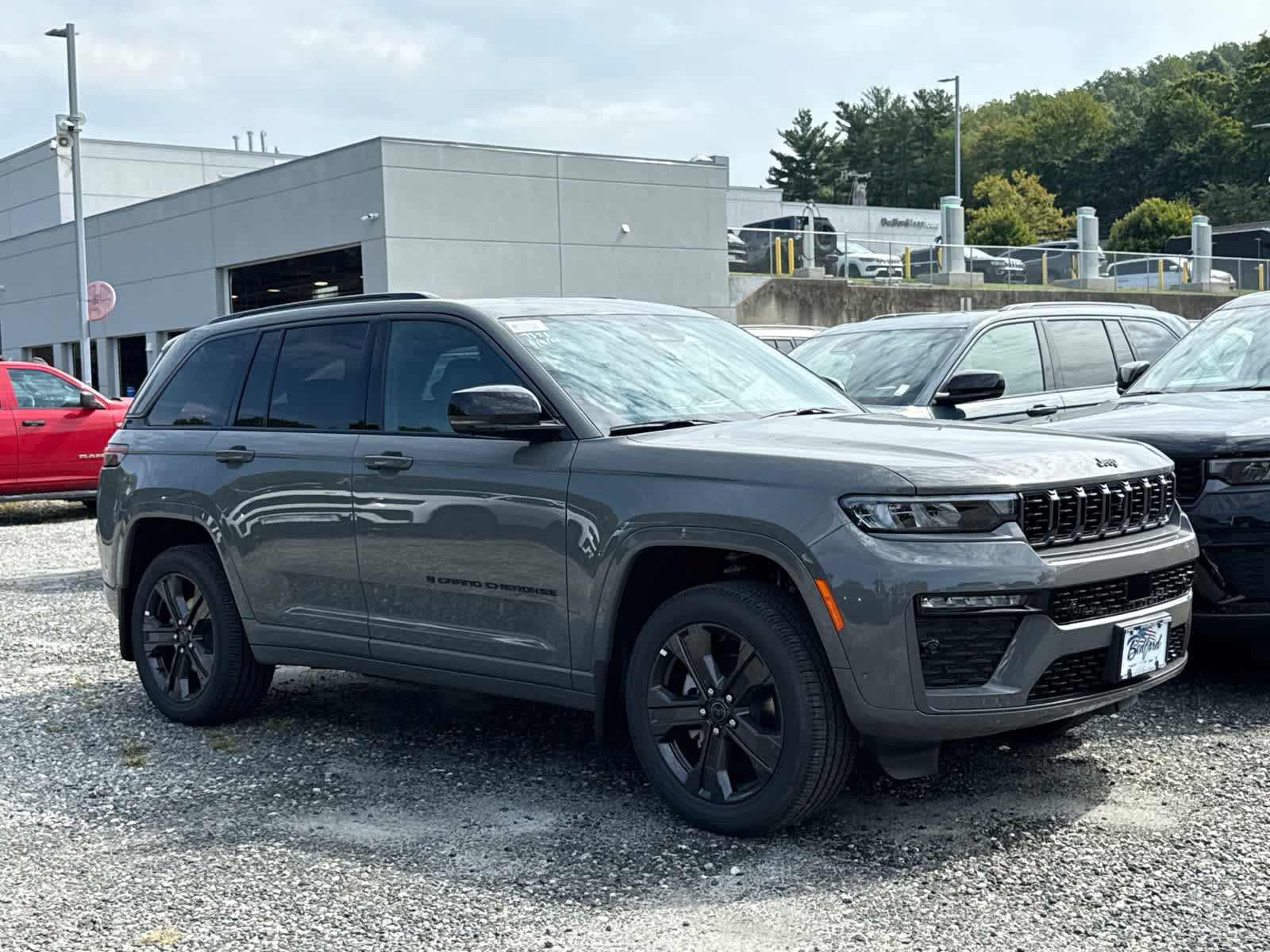 2027 Jeep Grand Cherokee Limited Reserve