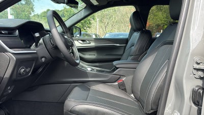 2027 Jeep Grand Cherokee Limited Reserve