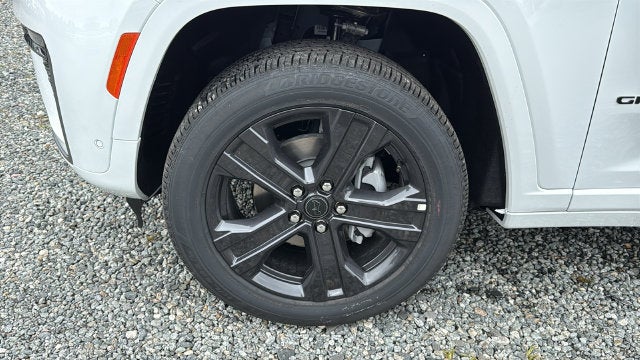 2027 Jeep Grand Cherokee GRAND CHEROKEE LIMITED RESERVE 4X4