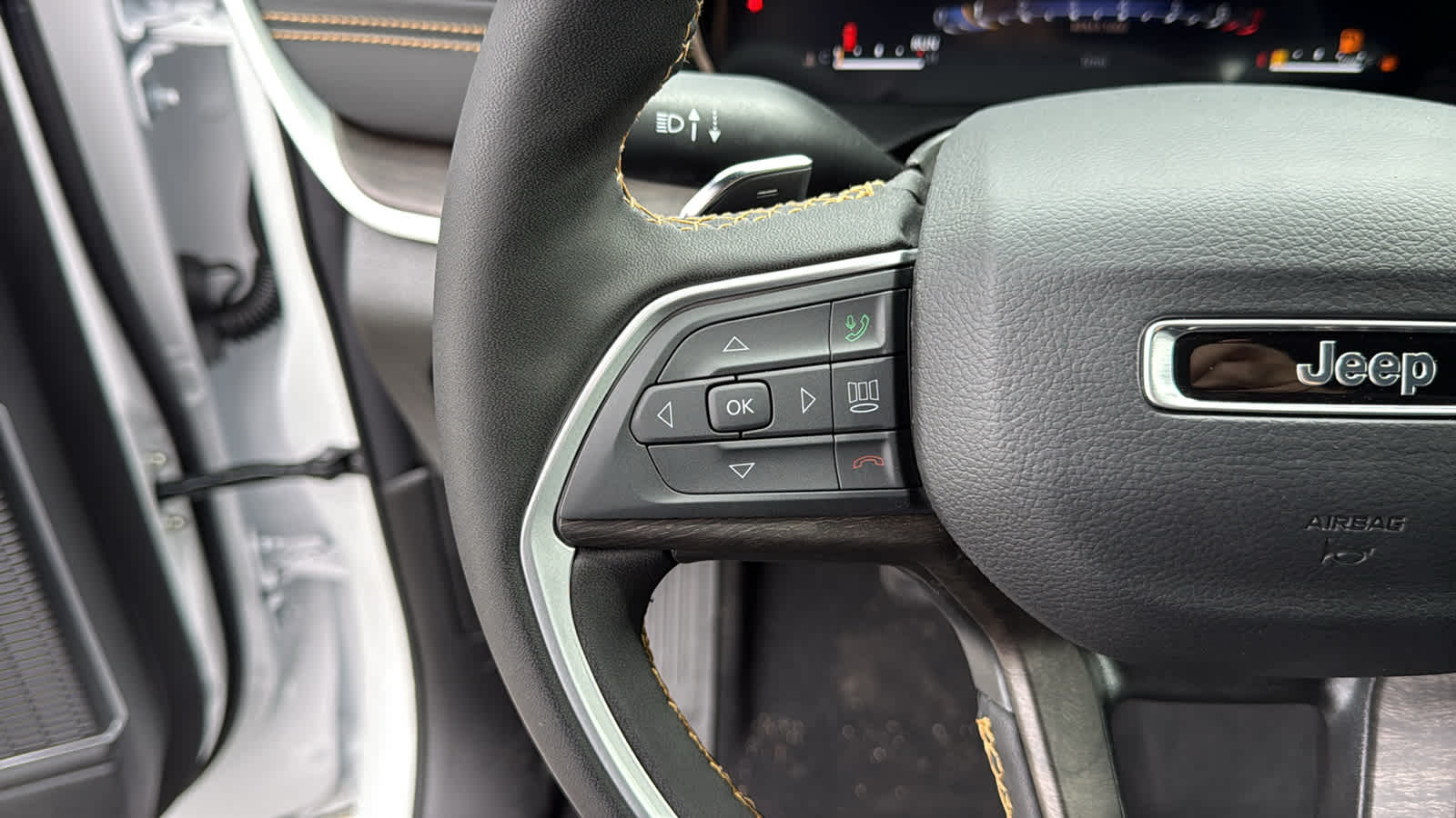 2026 Jeep Grand Cherokee 85th Anniversary Edition