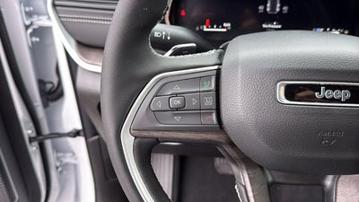 2027 Jeep Grand Cherokee GRAND CHEROKEE LIMITED RESERVE 4X4