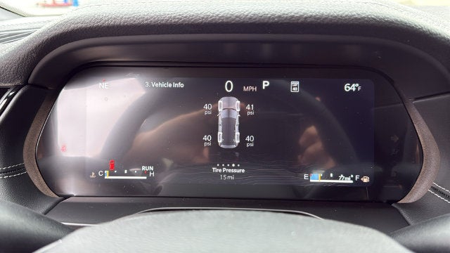 2027 Jeep Grand Cherokee GRAND CHEROKEE LIMITED RESERVE 4X4