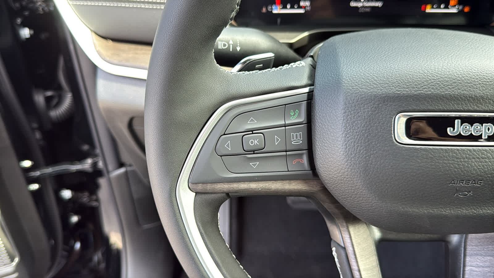 2027 Jeep Grand Cherokee Limited Reserve