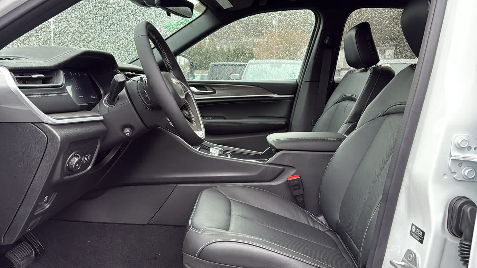 2026 Jeep Grand Cherokee Limited Reserve