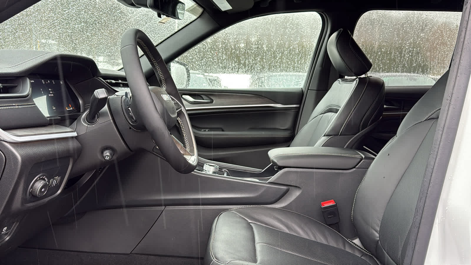 2026 Jeep Grand Cherokee Limited Reserve