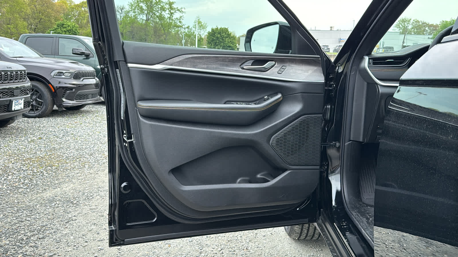 2026 Jeep Grand Cherokee 85th Anniversary Edition