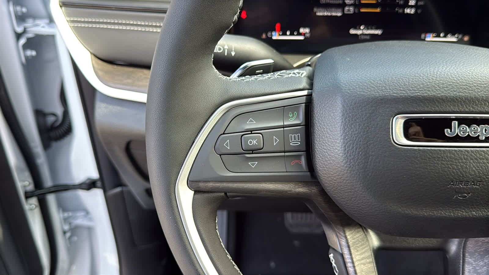 2027 Jeep Grand Cherokee Limited