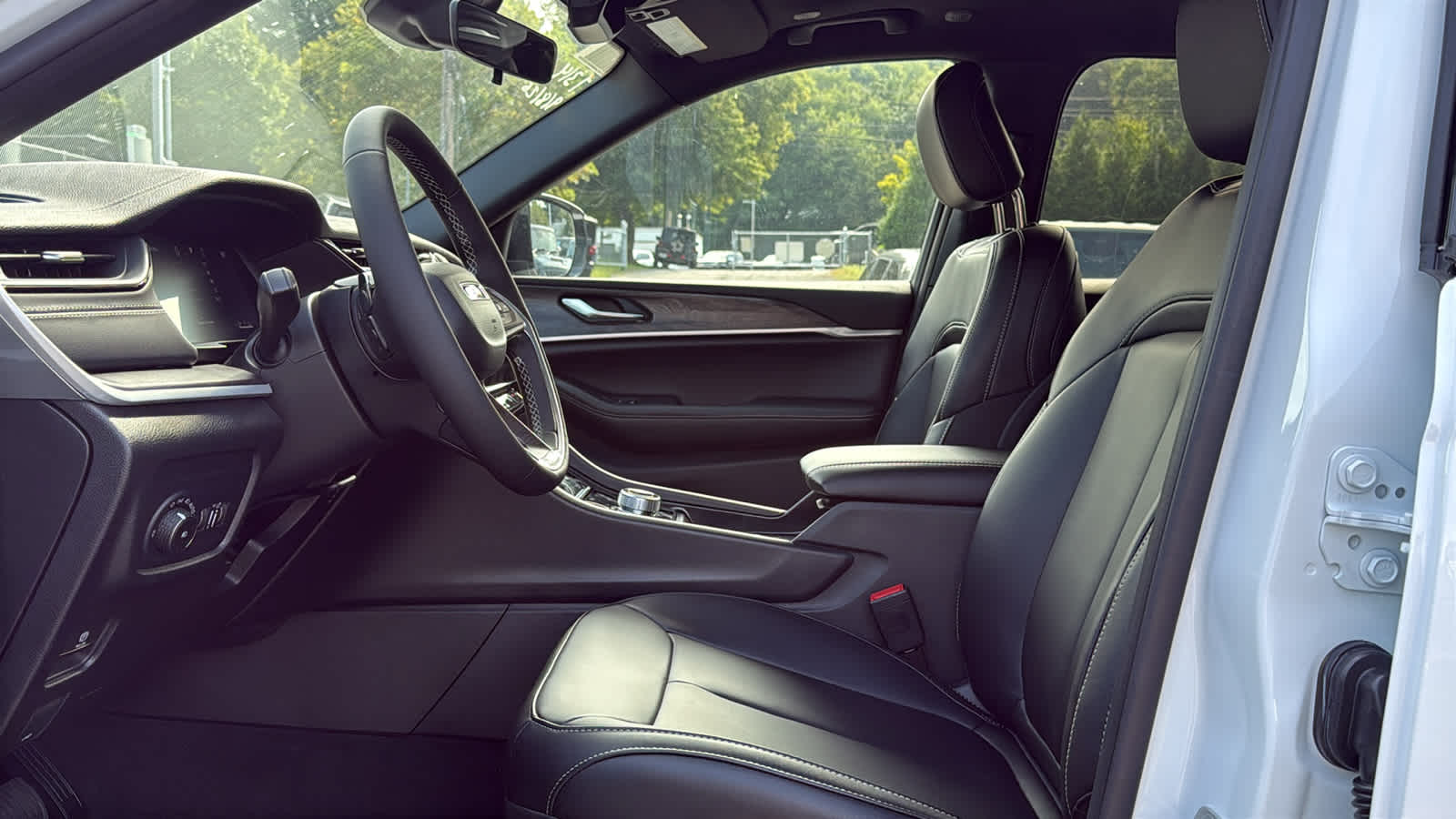 2027 Jeep Grand Cherokee Limited