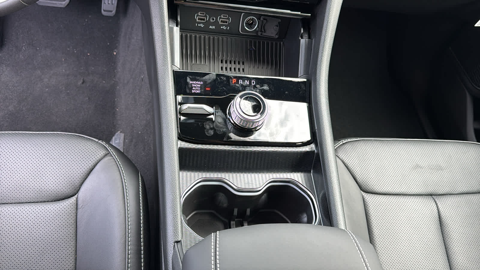 2027 Jeep Grand Cherokee Limited Reserve