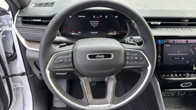 2027 Jeep Grand Cherokee Limited Reserve