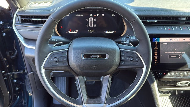 2027 Jeep Grand Cherokee GRAND CHEROKEE LIMITED RESERVE 4X4