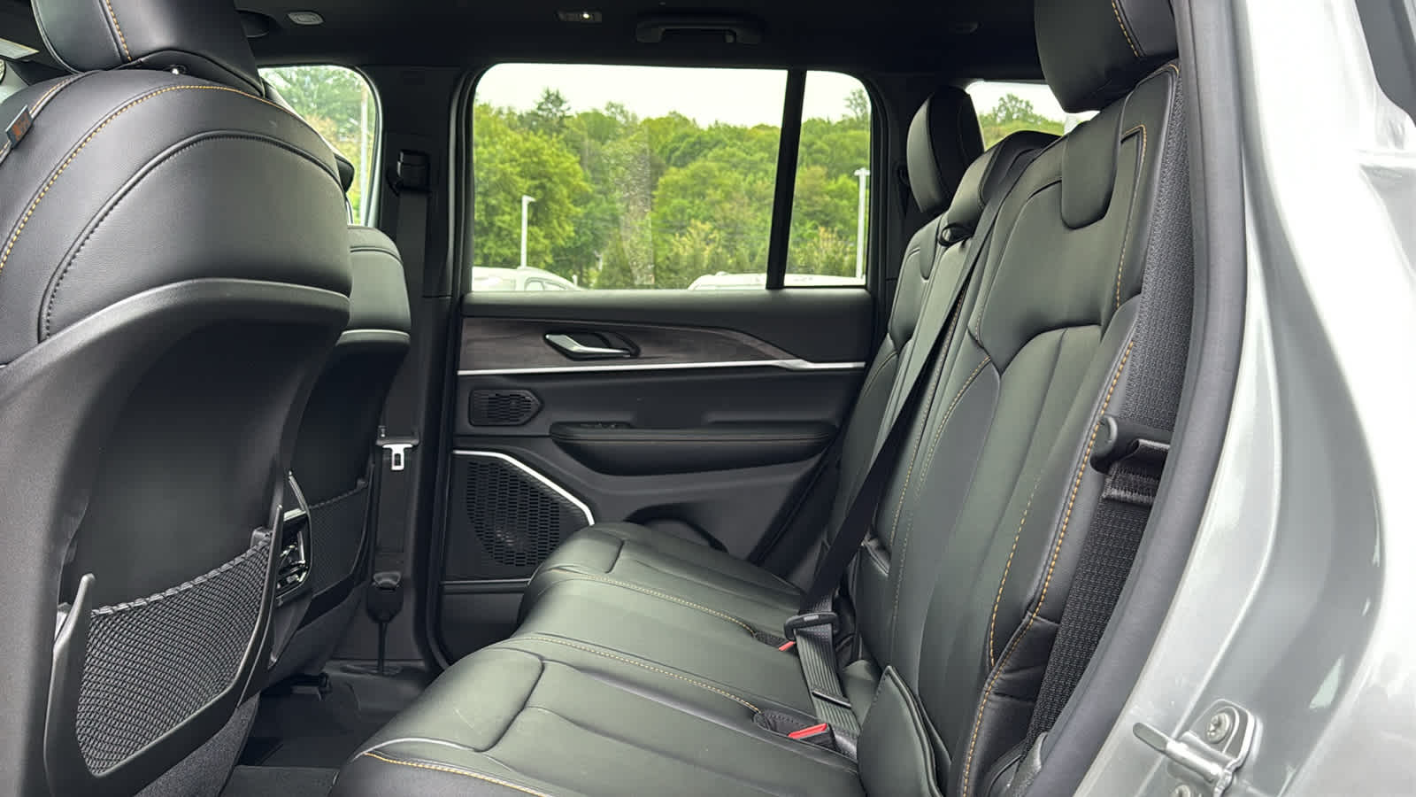 2026 Jeep Grand Cherokee 85th Anniversary Edition