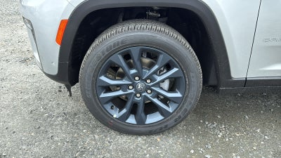 2026 Jeep Grand Cherokee 85th Anniversary Edition