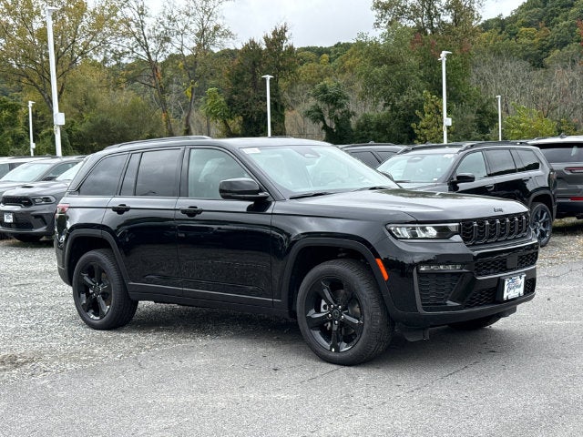 2027 Jeep Grand Cherokee GRAND CHEROKEE LIMITED 4X4