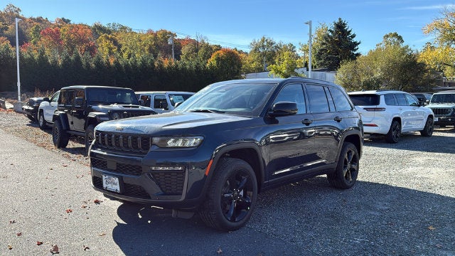 2027 Jeep Grand Cherokee GRAND CHEROKEE LIMITED 4X4