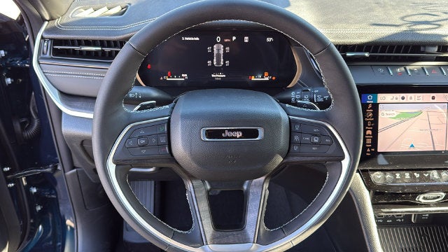 2027 Jeep Grand Cherokee GRAND CHEROKEE LIMITED 4X4