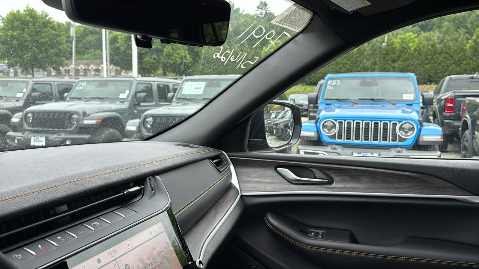 2026 Jeep Grand Cherokee 85th Anniversary Edition