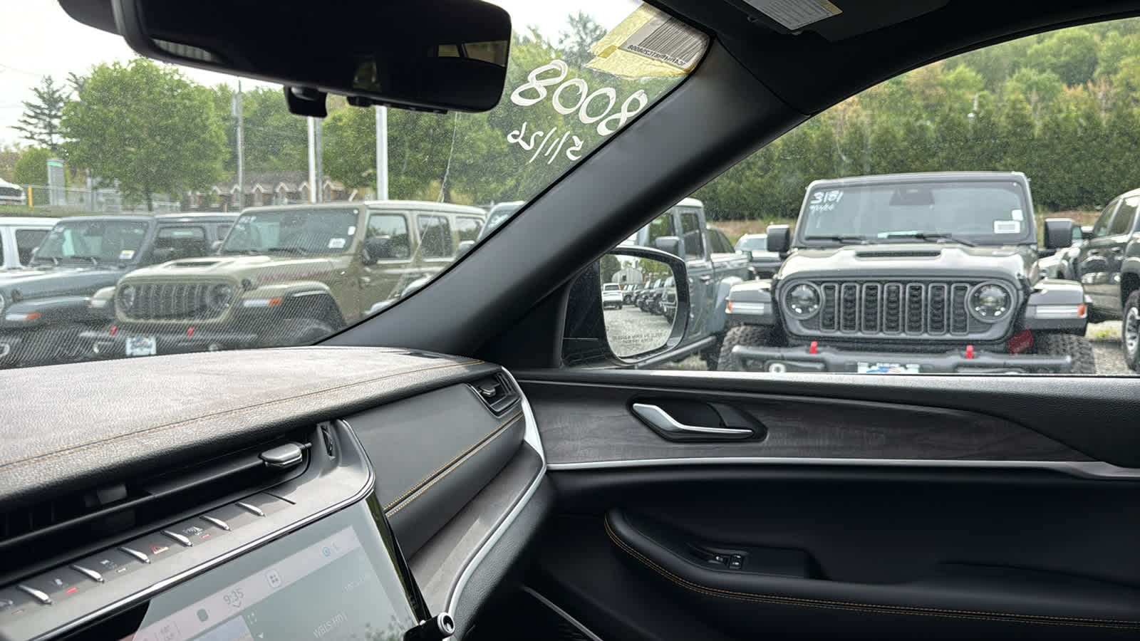 2026 Jeep Grand Cherokee 85th Anniversary Edition