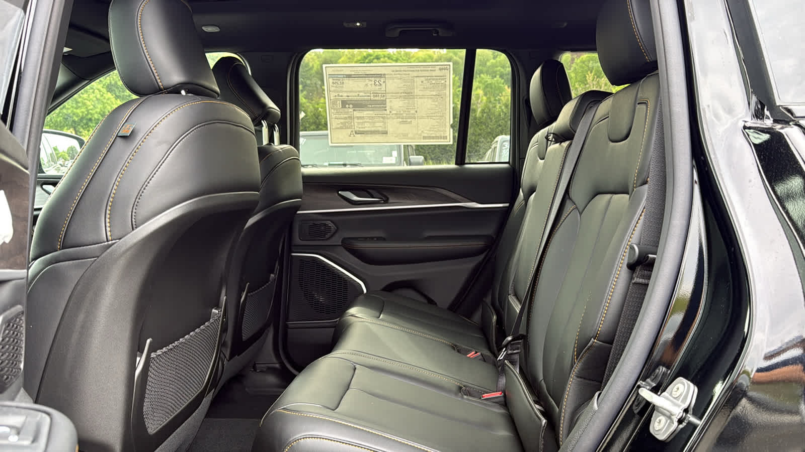 2026 Jeep Grand Cherokee 85th Anniversary Edition