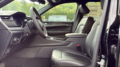 2026 Jeep Grand Cherokee 85th Anniversary Edition